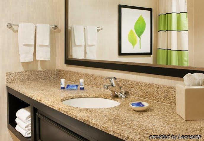 Fairfield Inn By Marriott Bangor Extérieur photo